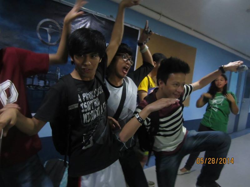 upcat review boys having fun